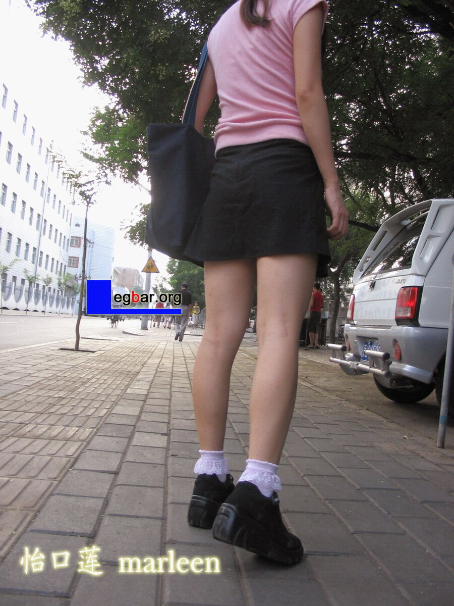 淡淡猫香全部丝袜套图大合集 1